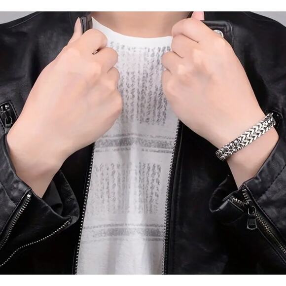 Mens Titanium Steel Stainless Double-layer Snake Bone Bracelet 8 in - Picture 3 of 5